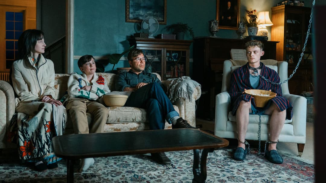 The Good Boy backdrop 3