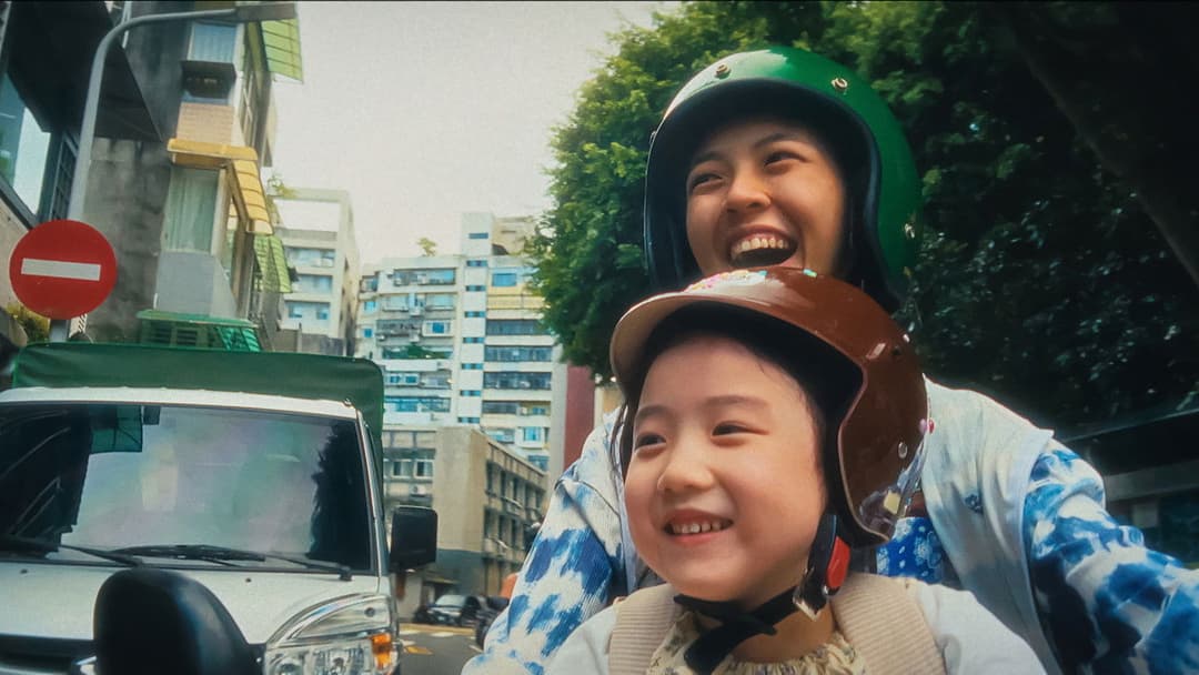 Left-Handed Girl backdrop 9