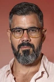 Джуліано Казарре