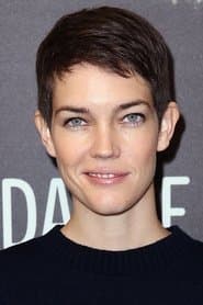 Селія Роулсон-Голл