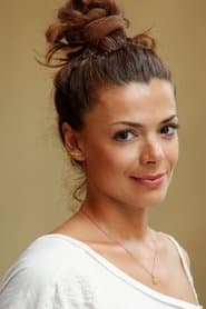 Назрін Хусраві