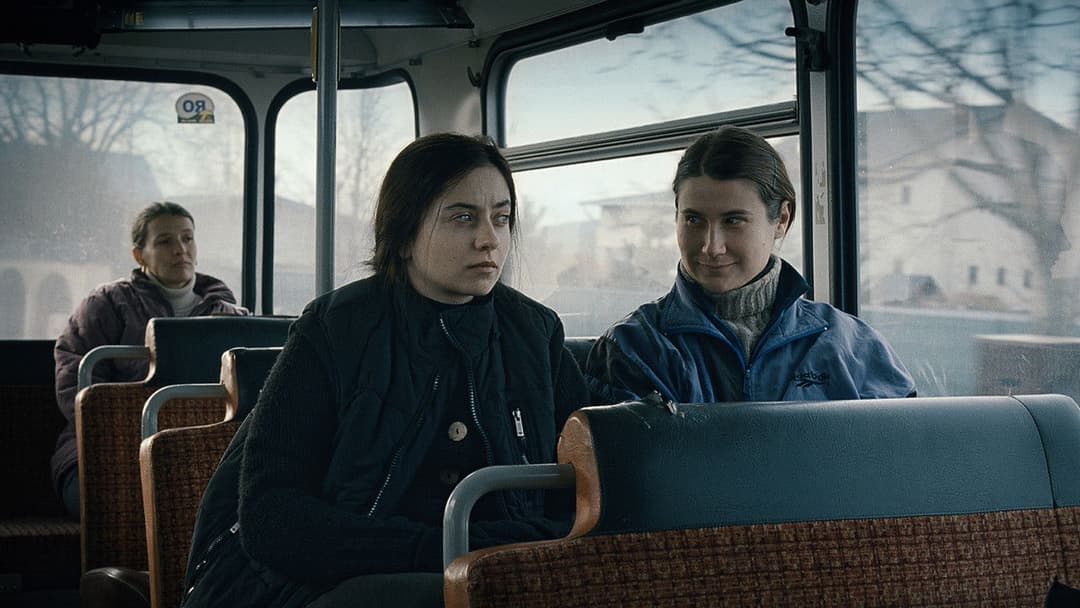 După dealuri backdrop 16