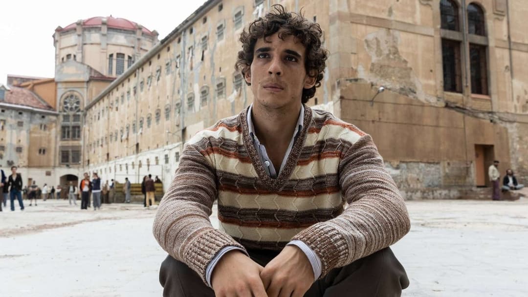 Prison 77 backdrop 10