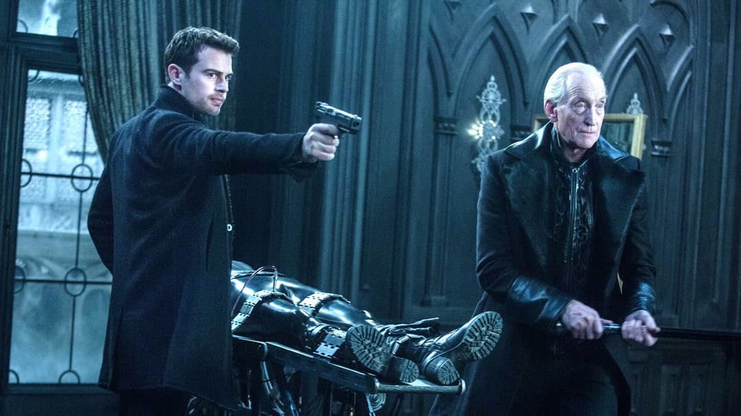 Underworld: Blood Wars backdrop 18