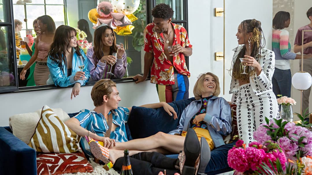 Do Revenge backdrop 12