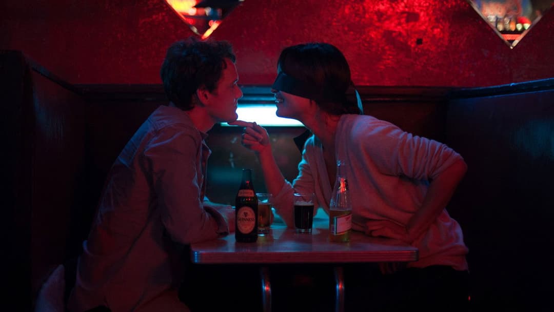 Von 5 bis 7 - Eine etwas andere Liebesgeschichte backdrop 9