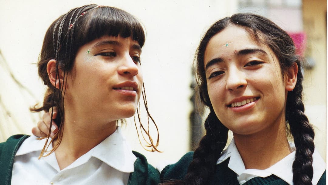 Violet Perfume: Nobody Hears You backdrop 3