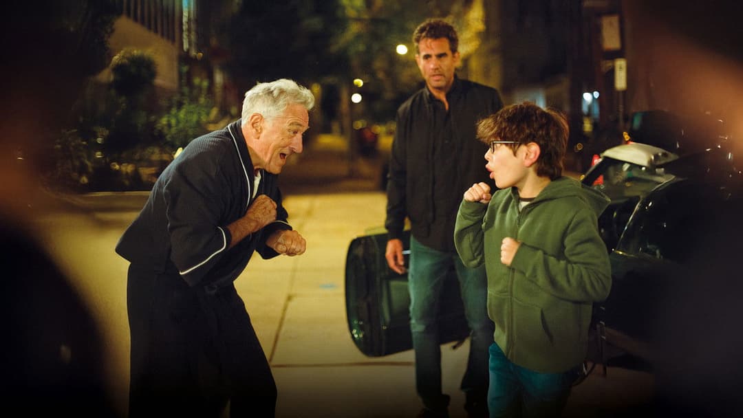 Езра: Неналежна поведінка backdrop 3