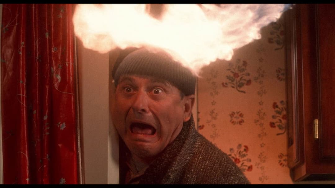 Kevin - Allein zu Haus backdrop 17