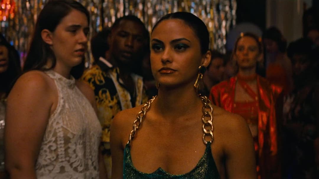 Do Revenge backdrop 15