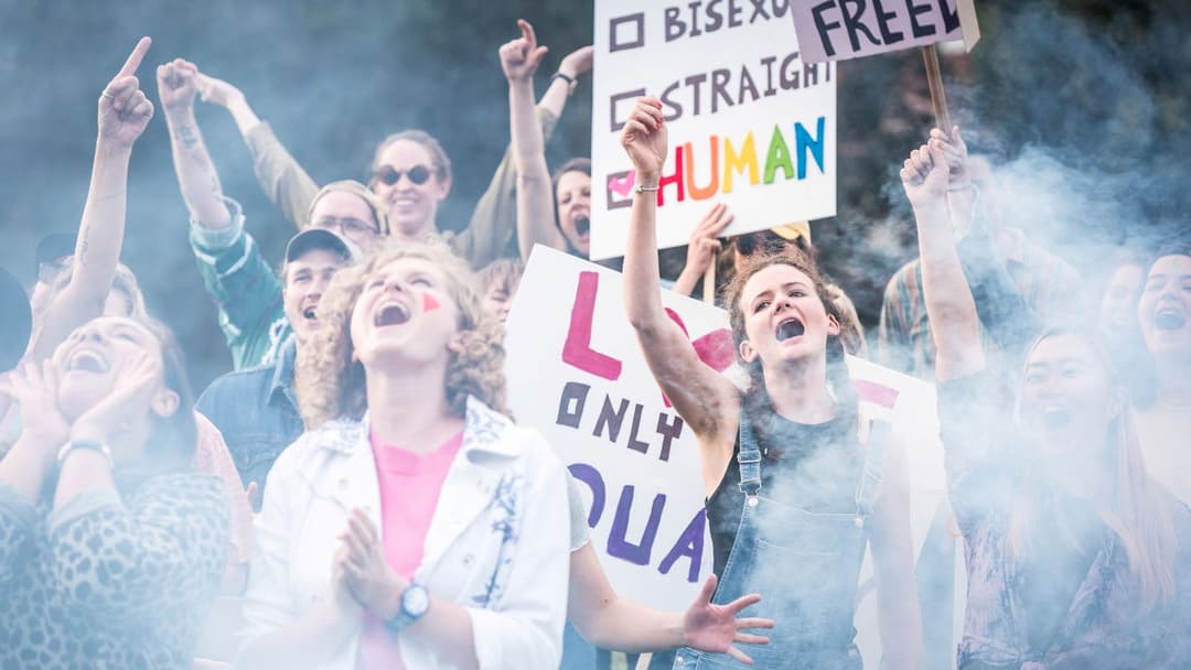 Ellie and Abbie (and Ellie's Dead Aunt) backdrop 4