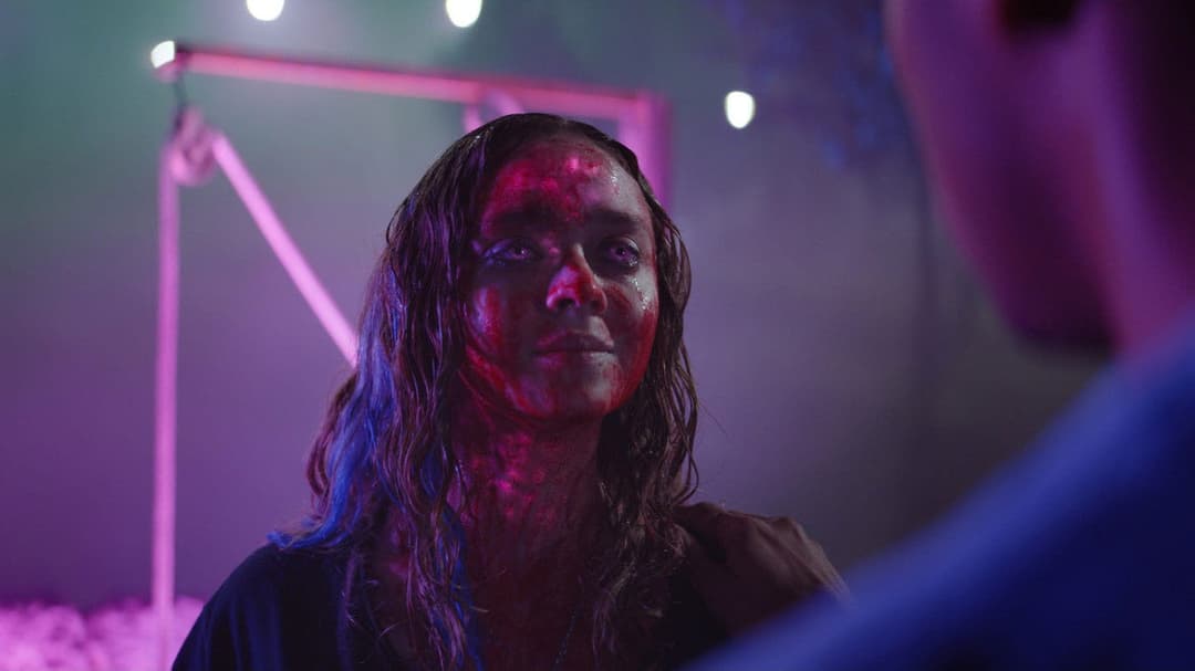 Die Farbe aus dem All backdrop 12