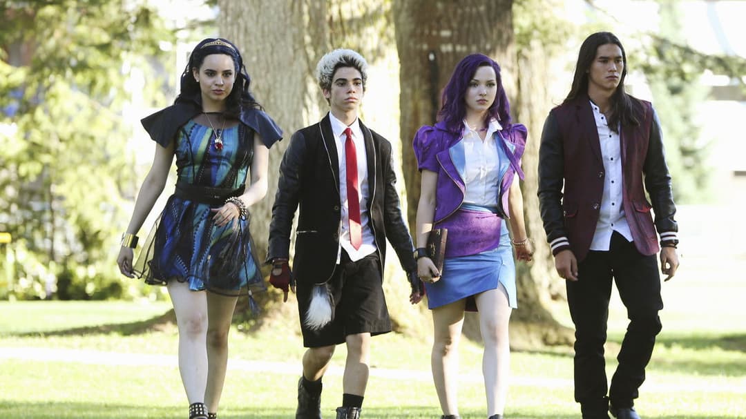 Descendants - Die Nachkommen backdrop 17