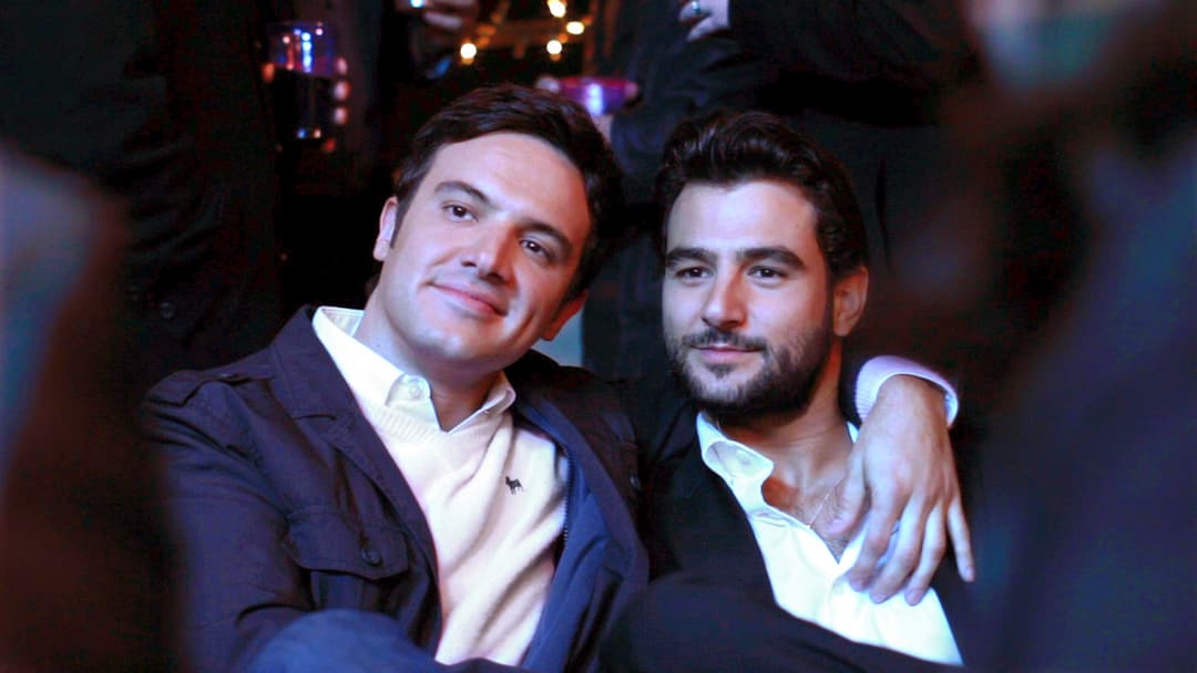 Cuatro Lunas backdrop 9