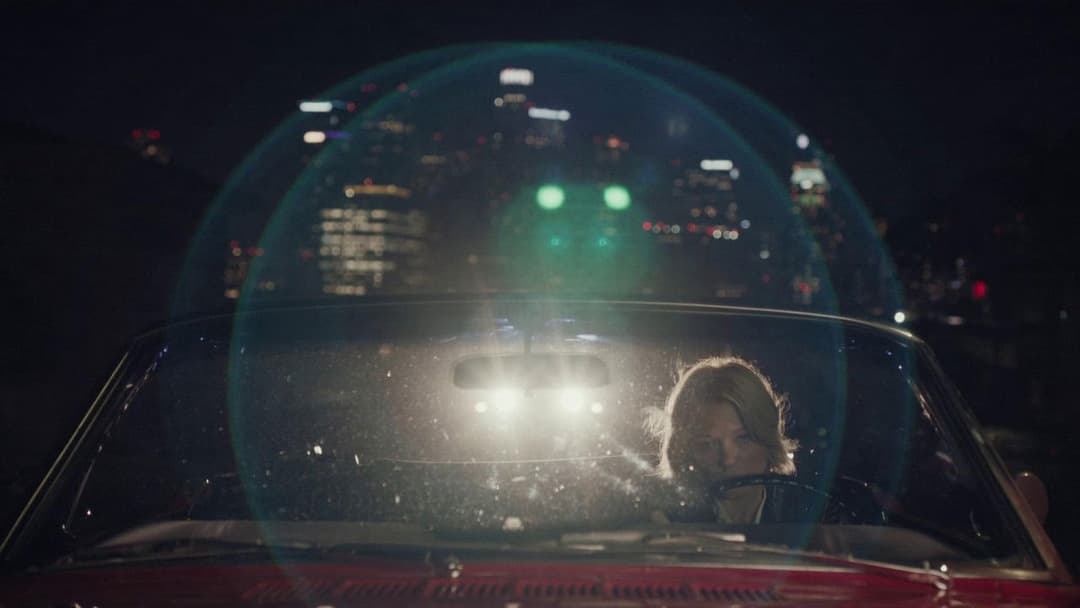 Звір backdrop 16