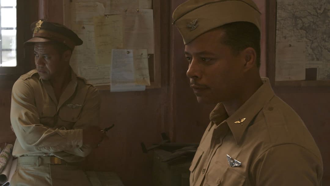 Red Tails backdrop 7